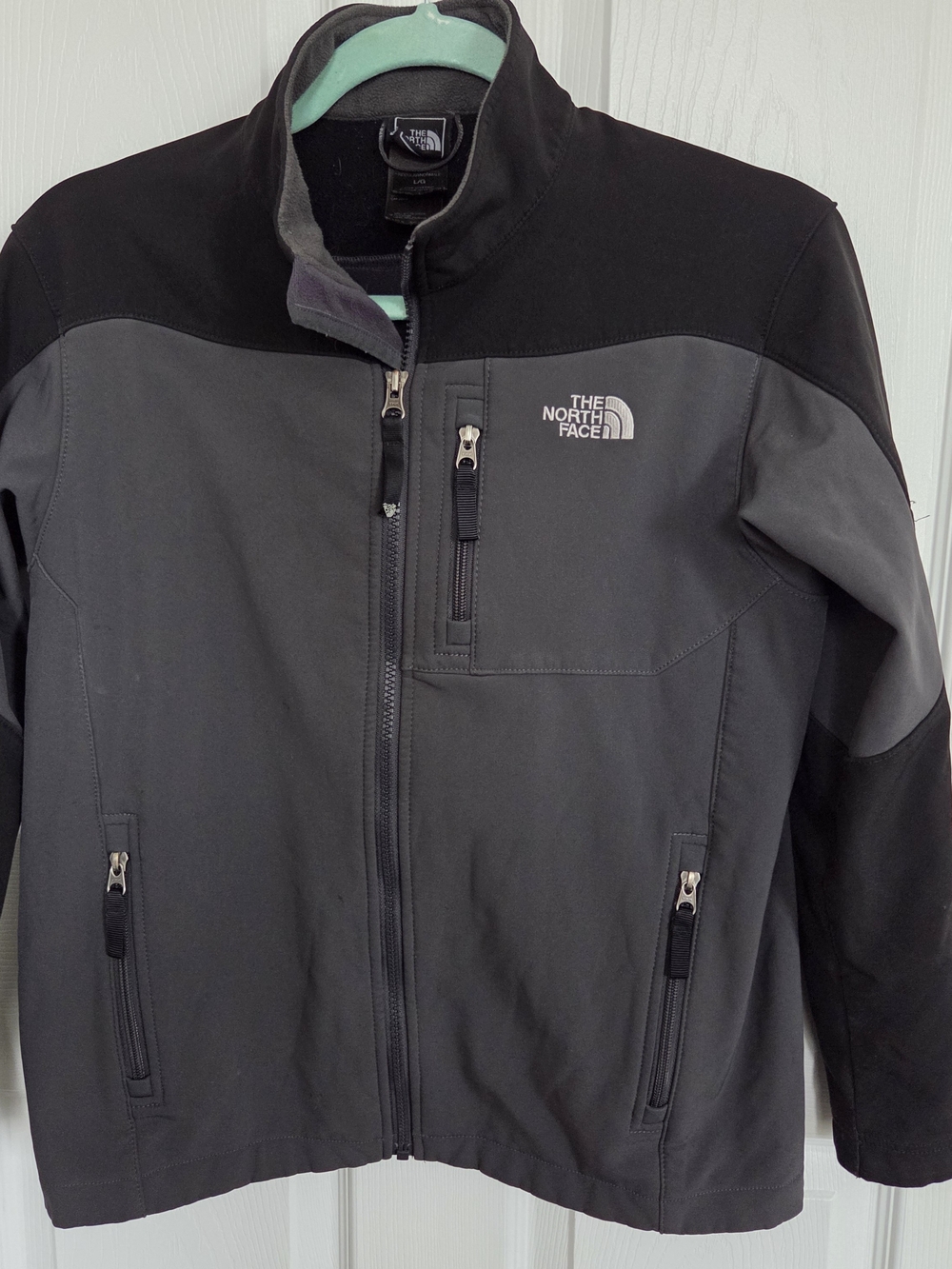 The North Face Boy's Black & Charcoal Windbreaker Jacket